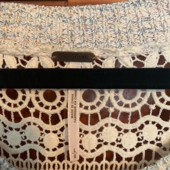 Free People sweater - Picture 4 of 4
